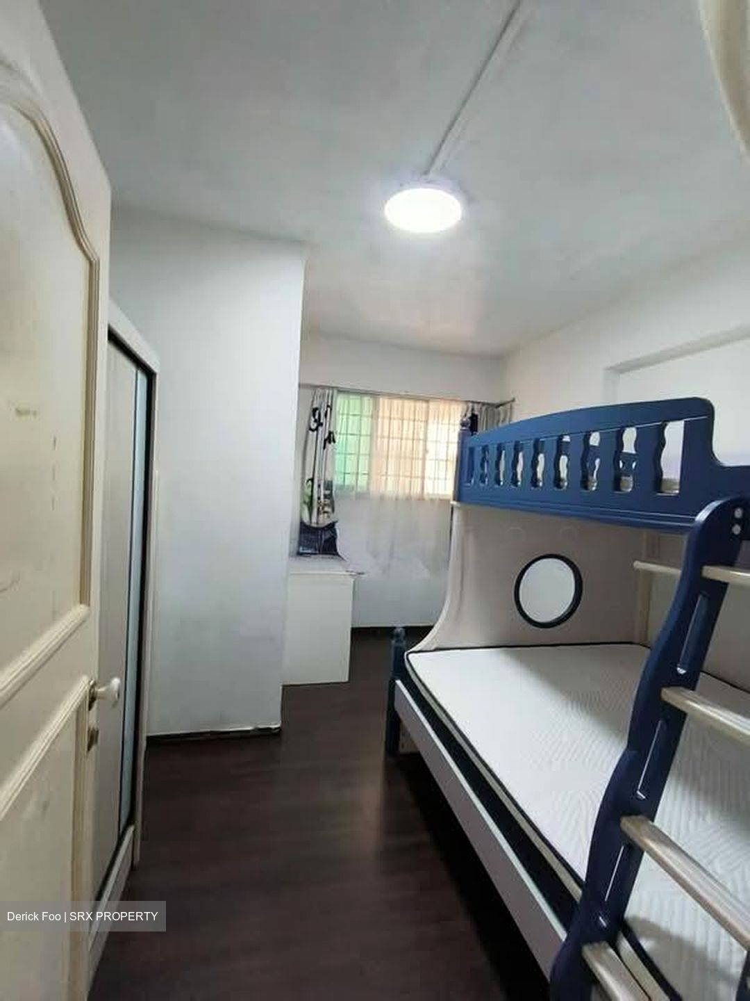West Bay Condominium (D5), Condominium #557116421
